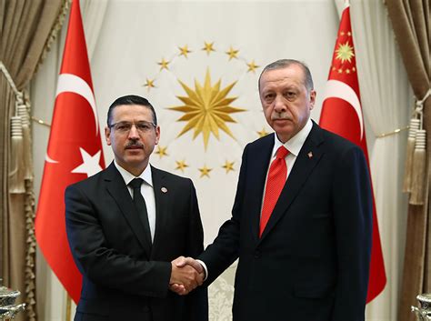 C­u­m­h­u­r­b­a­ş­k­a­n­ı­ ­E­r­d­o­ğ­a­n­ ­s­e­ç­i­m­ ­t­e­b­r­i­k­l­e­r­i­n­i­ ­k­a­b­u­l­ ­e­d­i­y­o­r­